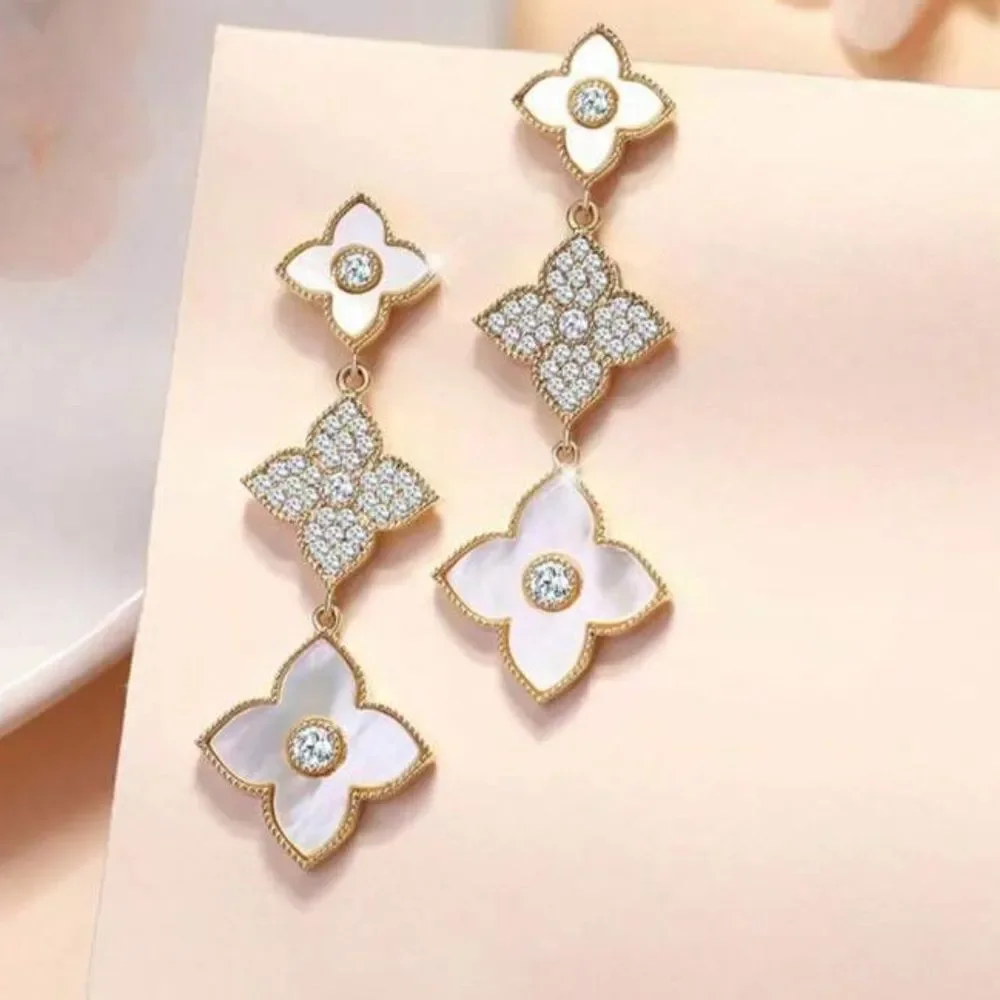 Gold Floral Drop Earrings A1526